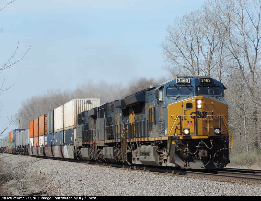 CSX 3463 on I020 